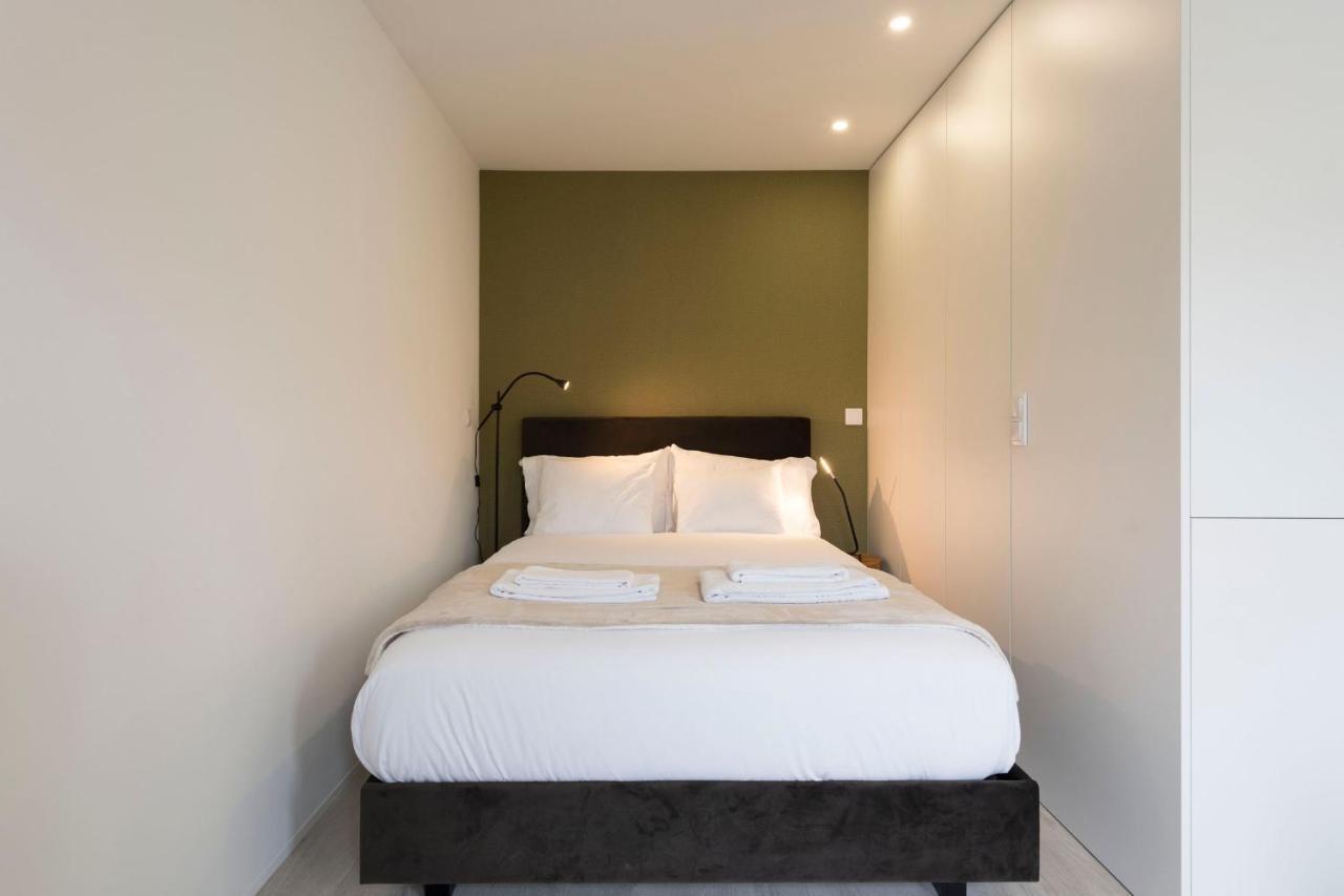 Lovelystay - Modern Loft With Gym & Free Parking Minutes Away From Cbd بورتو المظهر الخارجي الصورة